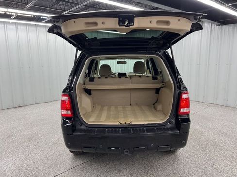 Used 2010 Ford Escape Limited image 11