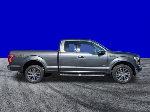 Used 2017 Ford F150 Lariat w/ Equipment Group 502A Luxury image 3