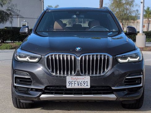 Certified 2023 BMW X5 xDrive40i w/ Premium Package image 3