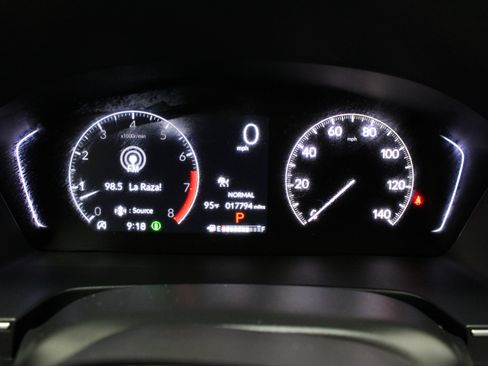 Used 2025 Honda Pilot Touring image 43