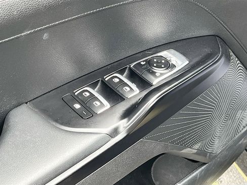 Used 2022 Kia K5 LXS FWD image 17