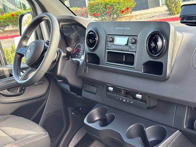 Used 2026 Mercedes-Benz Sprinter 2500 image 30