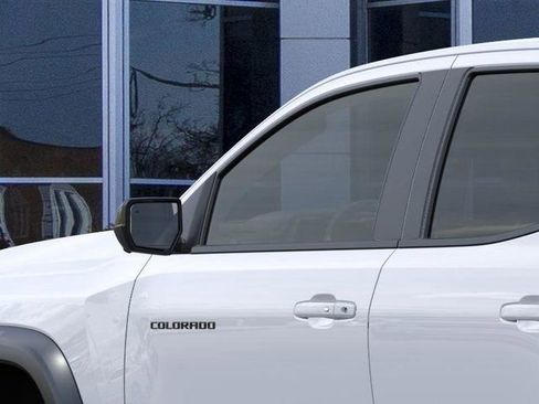 New 2026 Chevrolet Colorado ZR2 image 12
