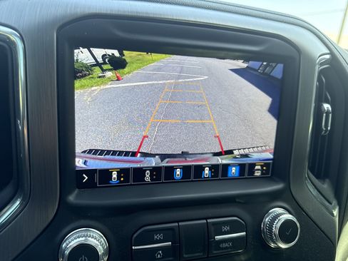 Used 2023 GMC Sierra 2500 Denali w/ Denali Black Diamond Edition image 23