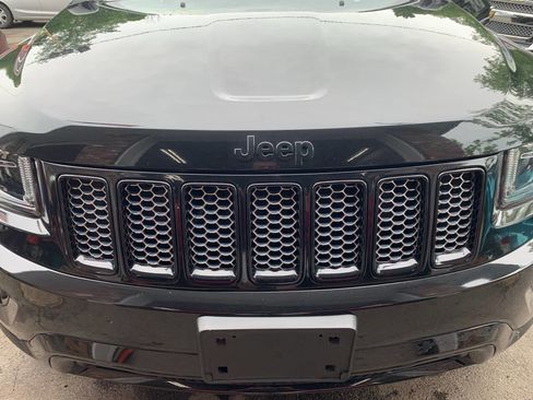 Used 2014 Jeep Grand Cherokee Altitude AWD/4WD image 20