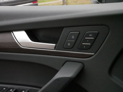 Used 2022 Audi Q5 2.0T Premium Plus image 27