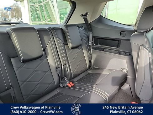 New 2026 Volkswagen Atlas SE image 48