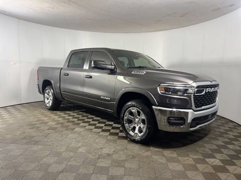 New 2026 RAM 1500 Big Horn AWD/4WD image 5