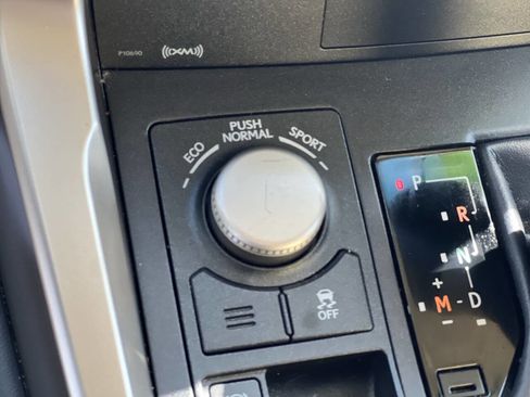 Used 2016 Lexus NX 200t FWD image 35