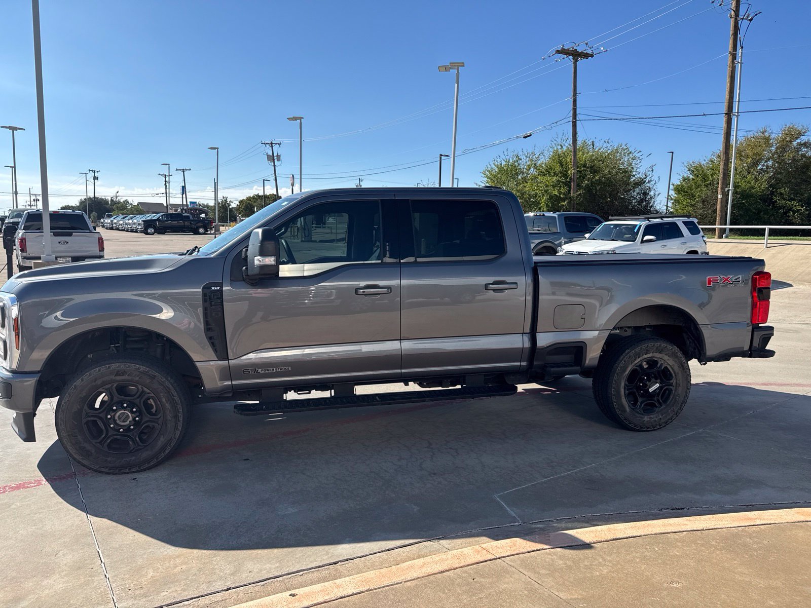 Used 2024 Ford F250 XLT w/ XLT Premium Package AWD/4WD image 7