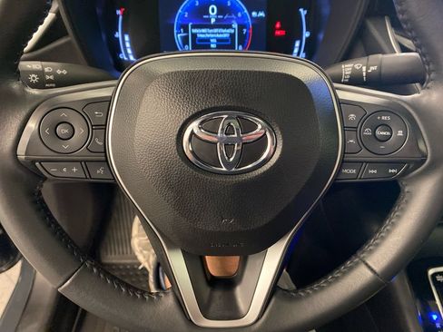 Used 2025 Toyota Corolla SE w/ SE Premium Package FWD image 16