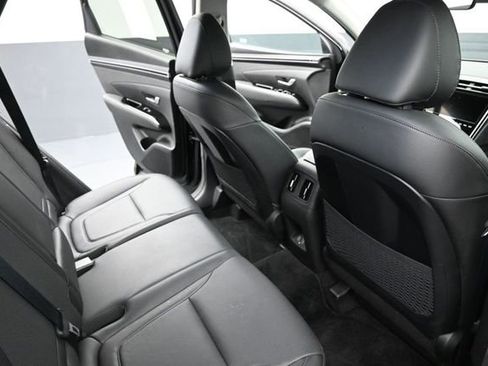 Used 2024 Hyundai Tucson Limited FWD image 21