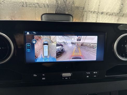 Used 2026 Mercedes-Benz Sprinter 2500 image 31