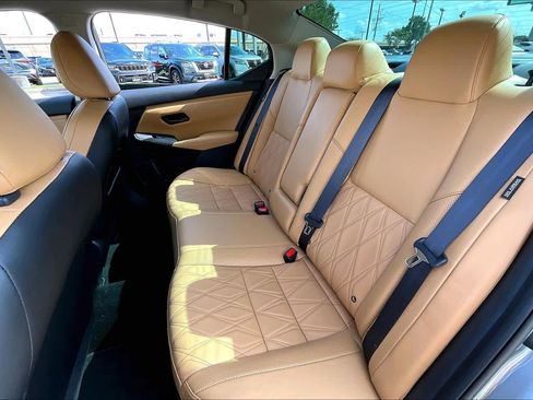 Certified 2025 Nissan Sentra SV w/ SV Premium Package image 19