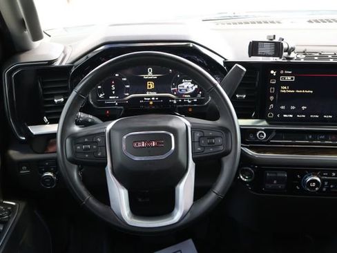 Used 2024 GMC Sierra 2500 SLE w/ SLE Value Package; AWD/4WD image 11