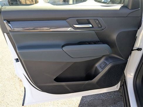 New 2026 GMC Terrain AT4 image 11