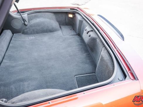 Used 2006 Chevrolet Corvette Z06 w/ Preferred Equipment Group image 53