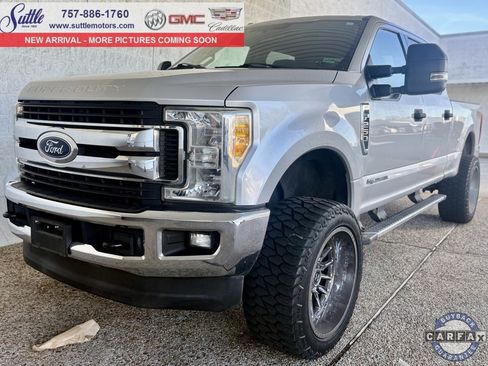 Used 2017 Ford F250 XLT w/ XLT Value Package image 1