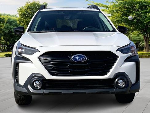 Certified 2025 Subaru Outback Onyx Edition image 2