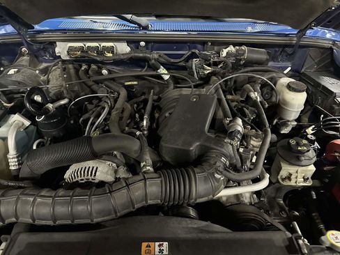 Used 2007 Ford Ranger XLT image 15