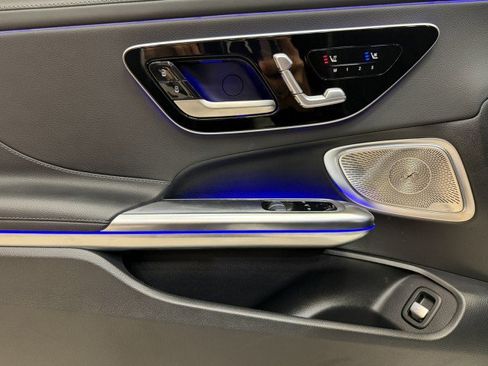 Used 2024 Mercedes-Benz CLE 300 4MATIC Coupe image 26