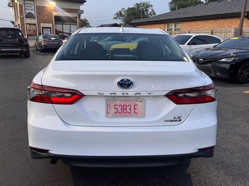 Used 2023 Toyota Camry LE image 5