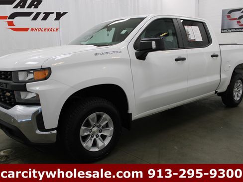 Used 2021 Chevrolet Silverado 1500 W/T w/ WT Value Package AWD/4WD image 1