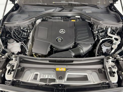 Certified 2026 Mercedes-Benz GLC 300 image 32