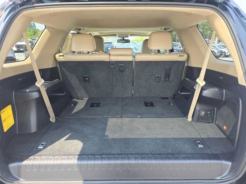 Used 2011 Toyota 4Runner Limited AWD/4WD image 14