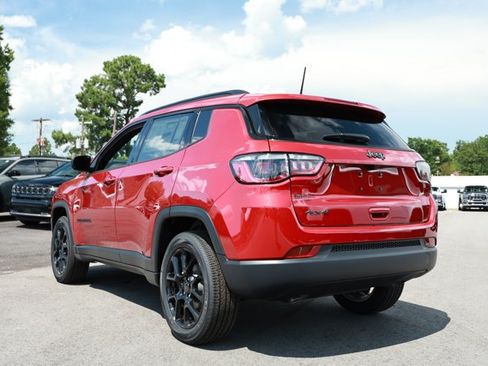 New 2026 Jeep Compass Latitude AWD/4WD image 8