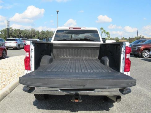 Used 2021 Chevrolet Silverado 3500 LT image 5