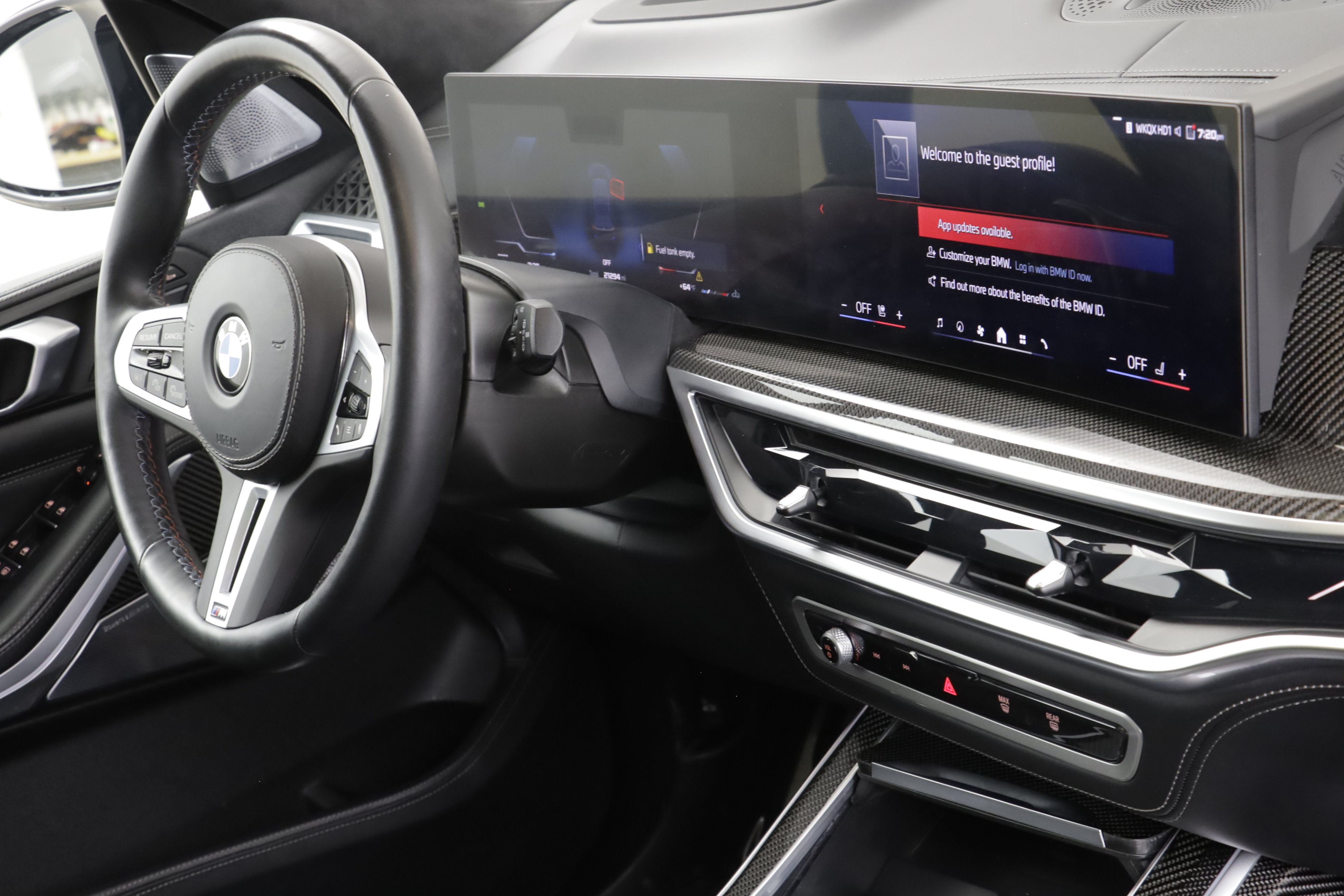 Used 2026 BMW X7 M60i AWD/4WD image 28