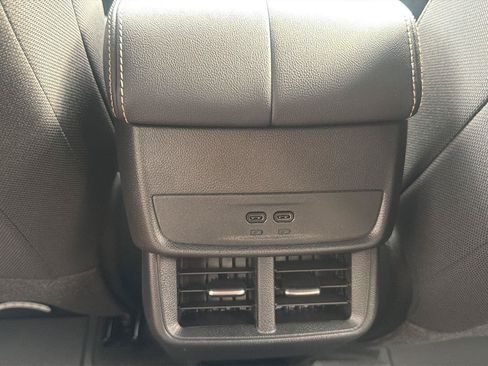 New 2027 GMC Terrain Elevation w/ LPO, Floor Liner Package AWD/4WD image 17