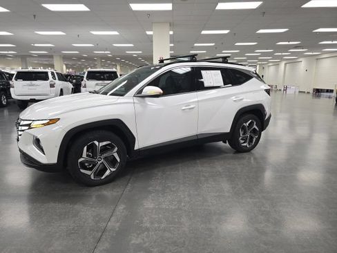 Used 2022 Hyundai Tucson Limited AWD/4WD image 4