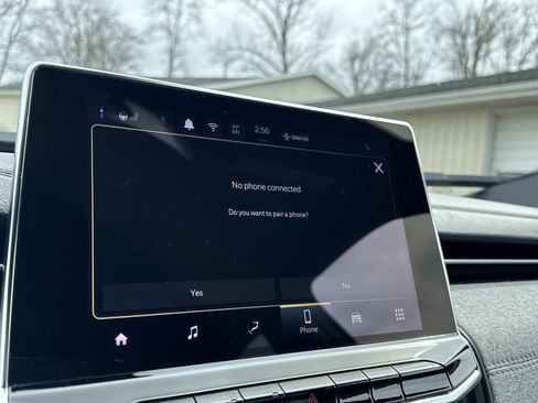 Used 2024 Jeep Compass Latitude image 24