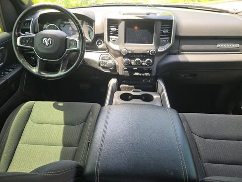 Used 2019 RAM 1500 Big Horn AWD/4WD image 17