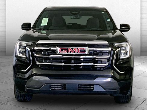 Used 2026 GMC Terrain Elevation FWD image 2