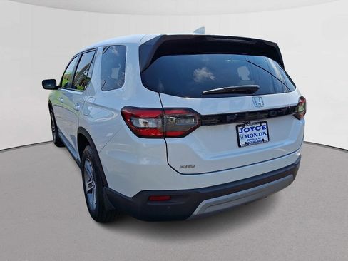 Certified 2023 Honda Pilot EX-L image 8