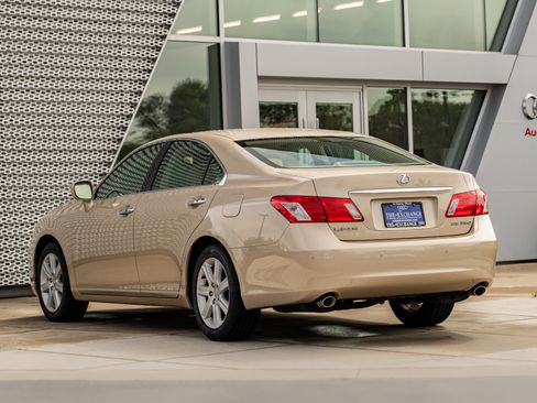 Used 2007 Lexus ES 350 w/ Premium Plus Pkg FWD image 5