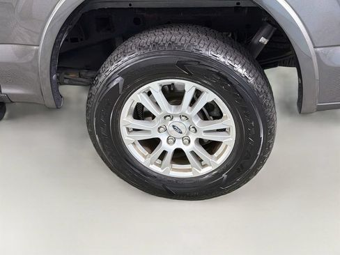 Used 2017 Ford F150 Lariat w/ Max Trailer Tow Package AWD/4WD image 29