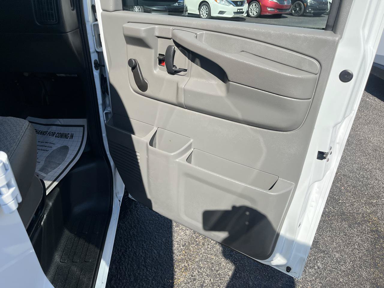 Used 2011 Chevrolet Express 1500 AWD image 26