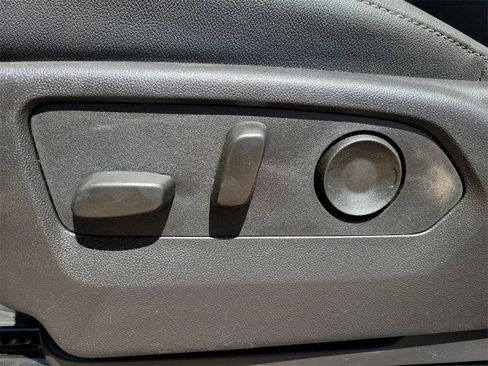 New 2025 Chevrolet Silverado 2500 LT w/ Texas Edition image 15