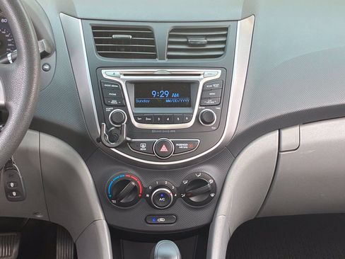 Used 2017 Hyundai Accent Value Edition FWD image 21