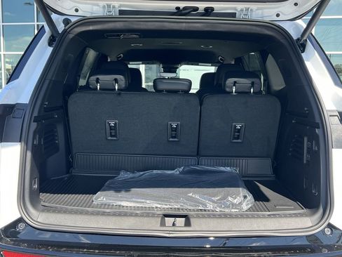 New 2026 Buick Enclave Sport Touring w/ Power Package image 21