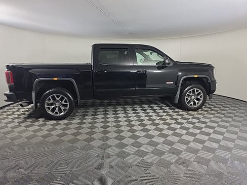 Used 2018 GMC Sierra 1500 SLT w/ All-Terrain Package AWD/4WD image 6
