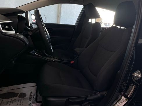 Used 2022 Toyota Corolla LE image 12