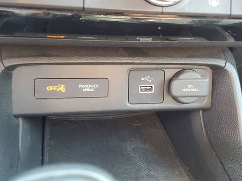 Used 2023 Honda Civic Sport image 19