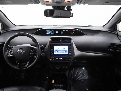 Used 2021 Toyota Prius FWD image 13