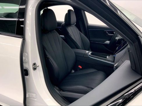 New 2026 Mercedes-Benz E 350 Sedan image 3