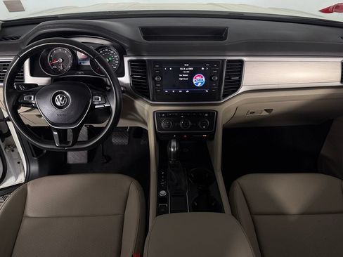 Used 2019 Volkswagen Atlas SE FWD image 12